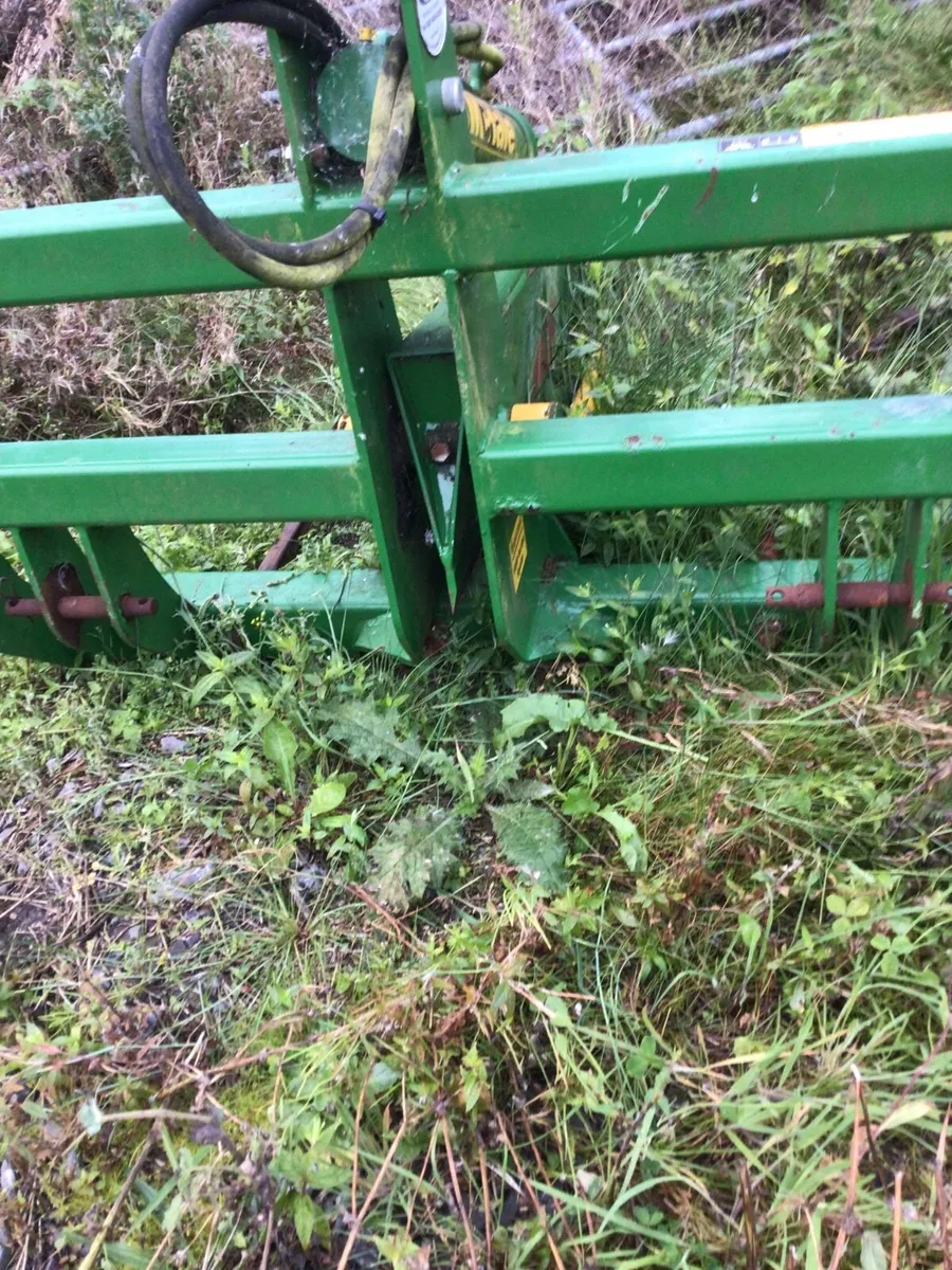 McHale Bale Splitter FOR SALE *** - Image 4