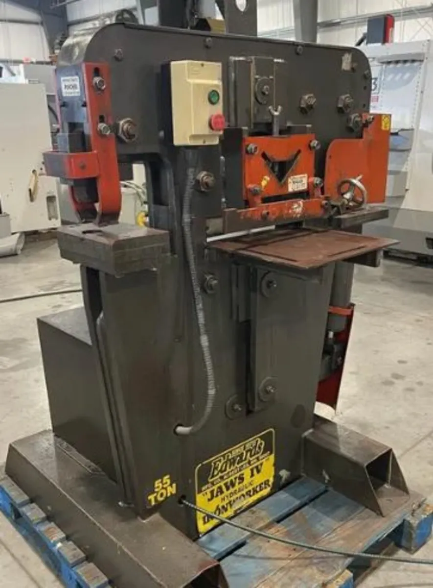 220V Ironworker - Image 1
