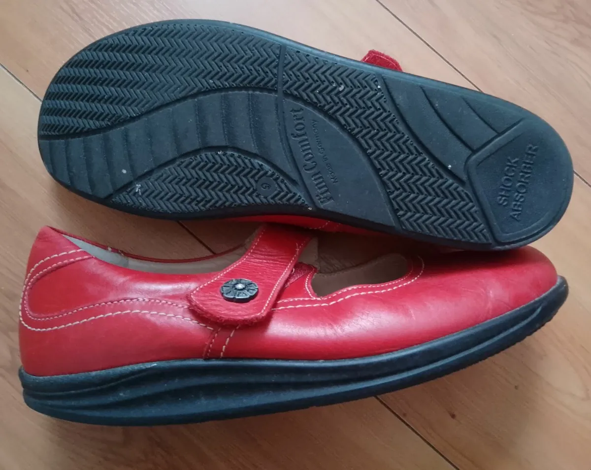 ladies shoes - Image 2
