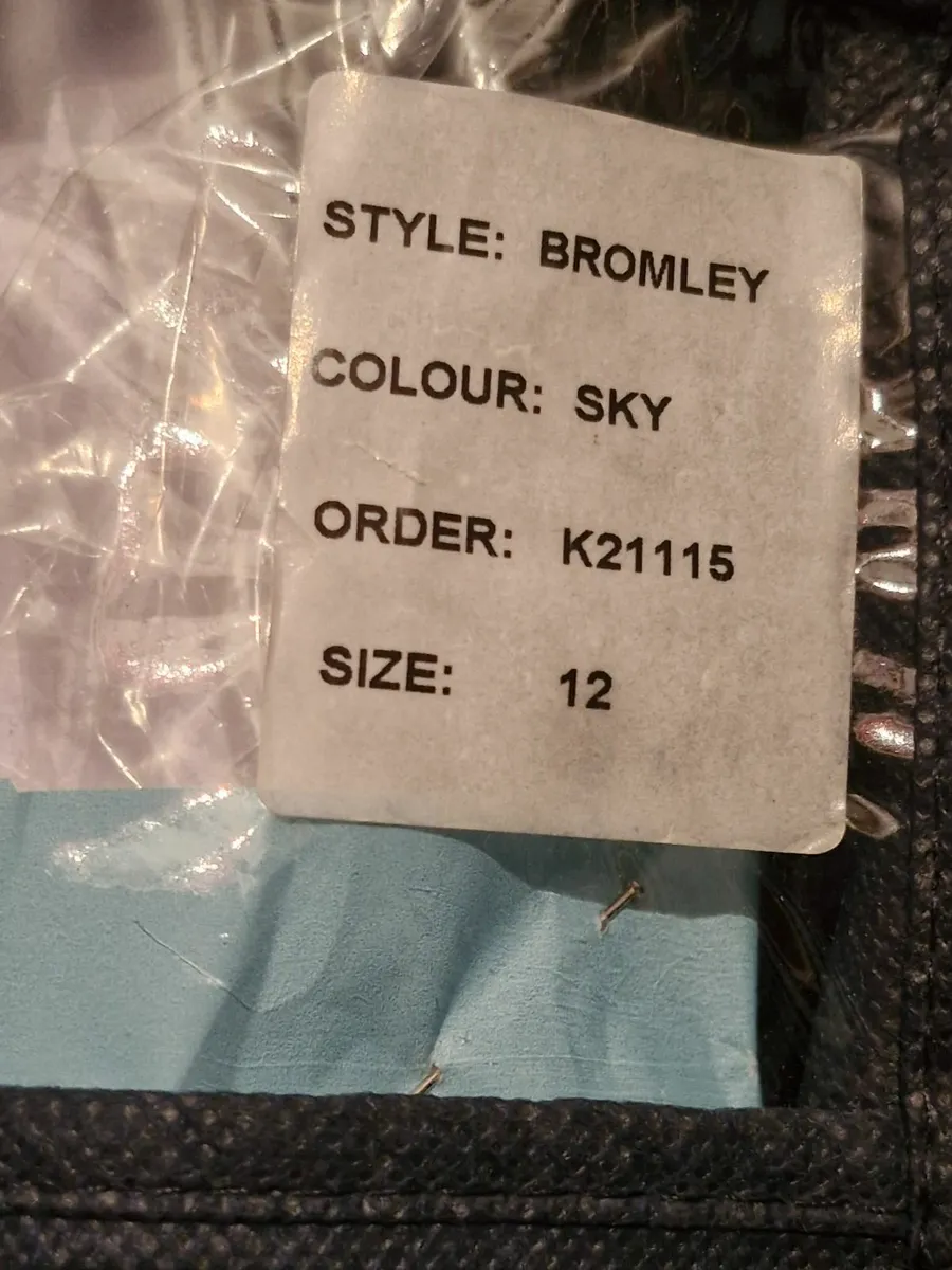 Boys communion suit - Image 3