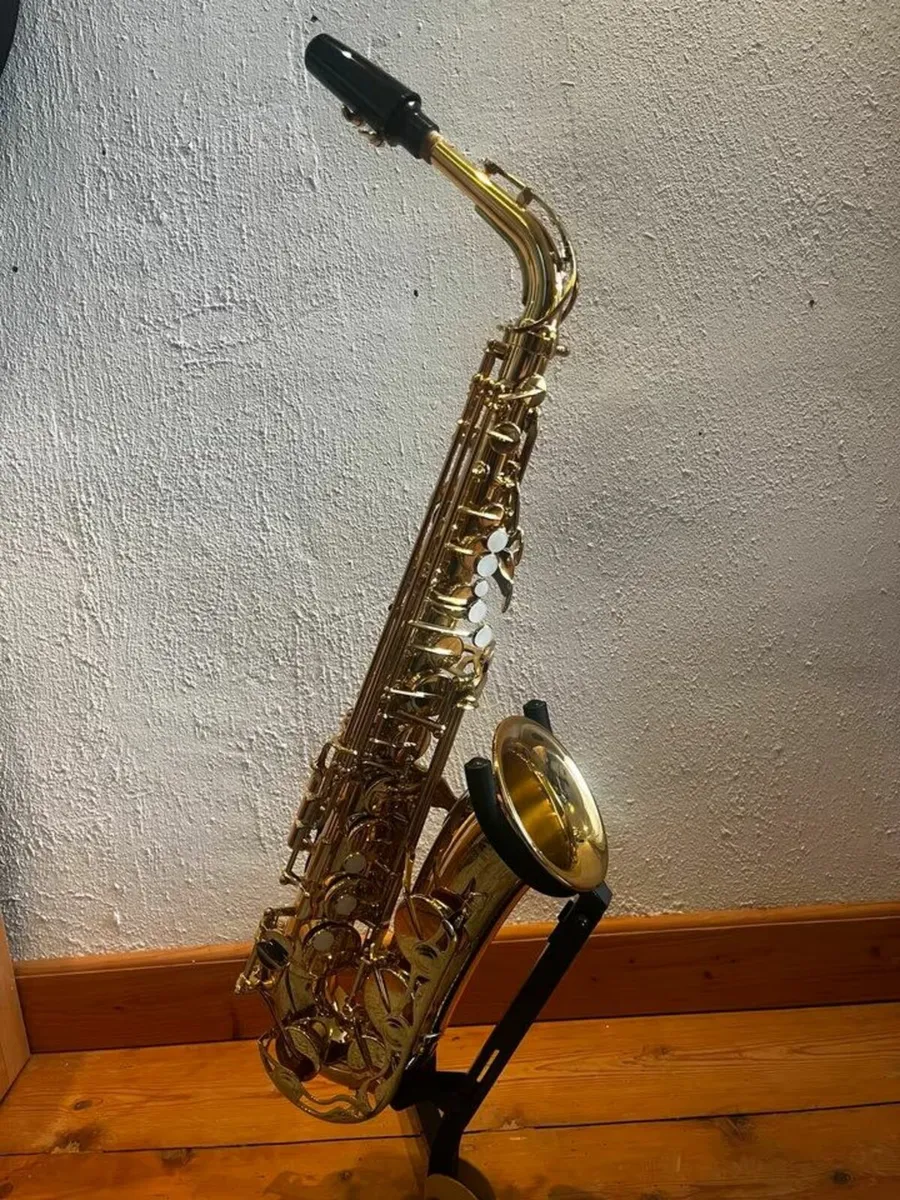 Yamaha Alt Saxophone YAS 280 Case Stand Strap - Image 1