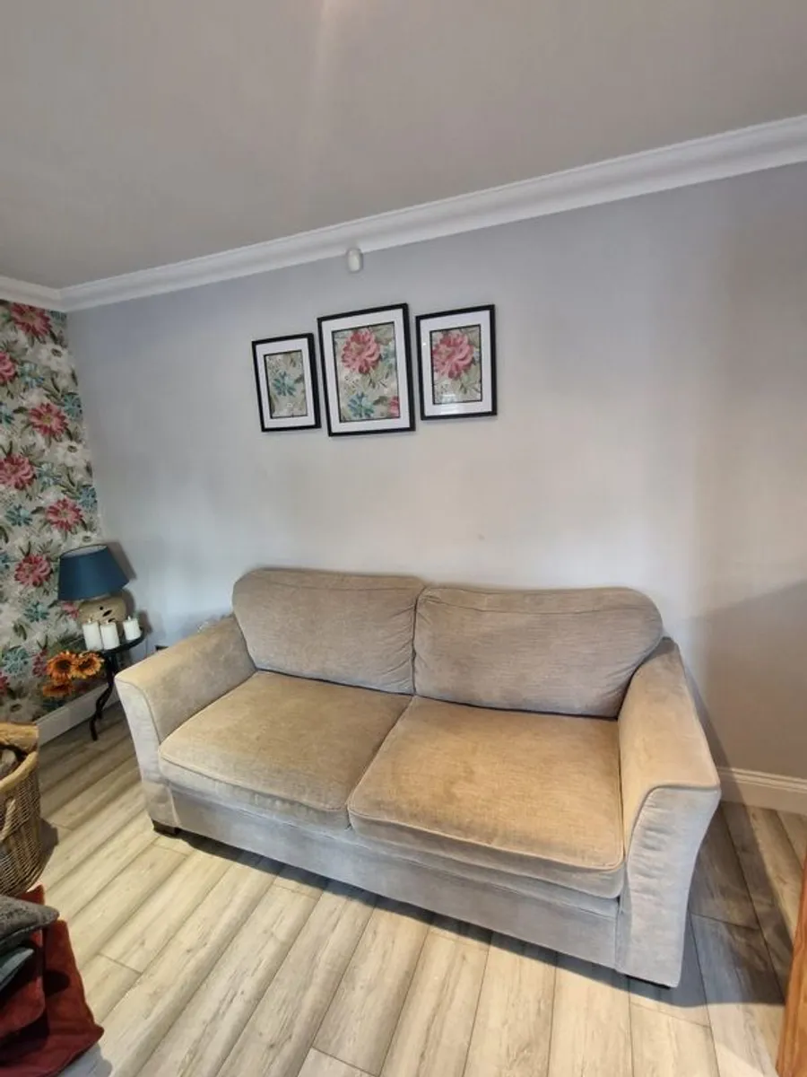 2x 3 Seater Couch - Image 2