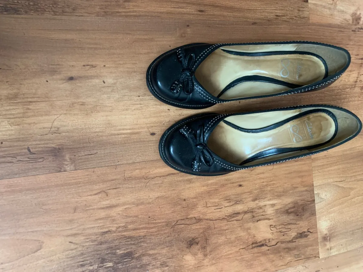 Shoes - Image 2