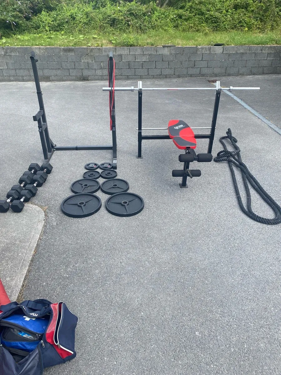 Gym equipment - Image 1