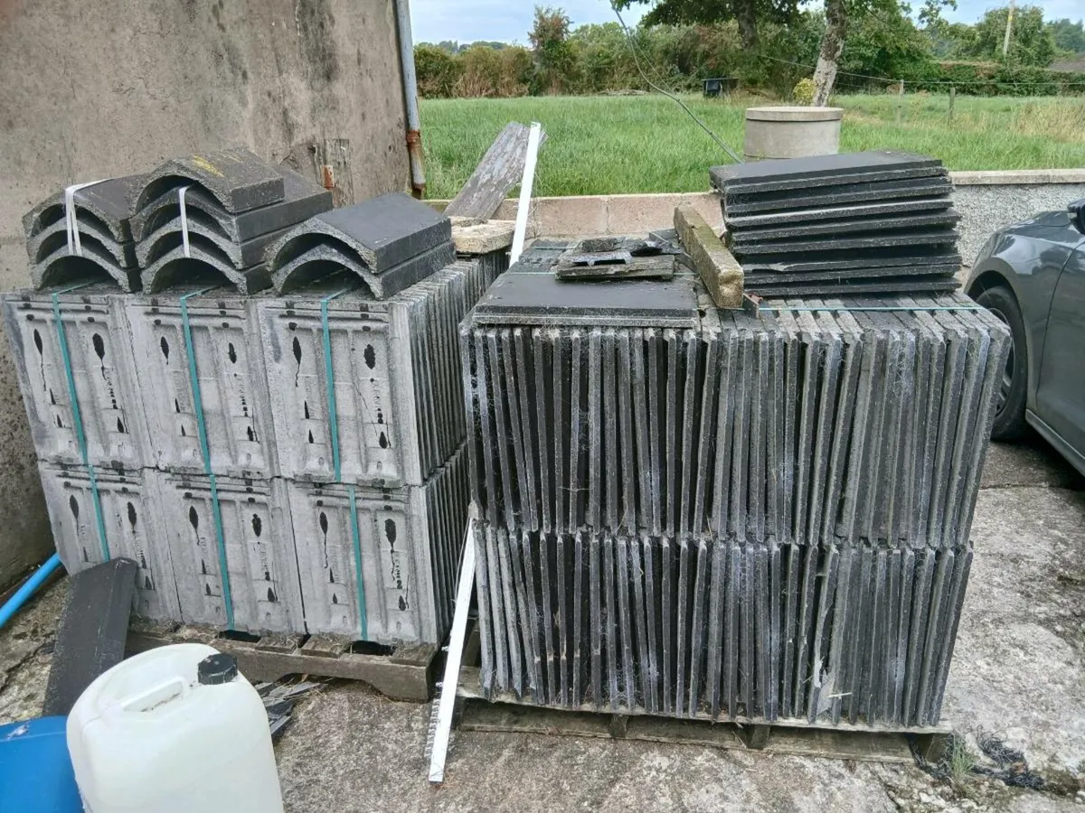 Roof tiles