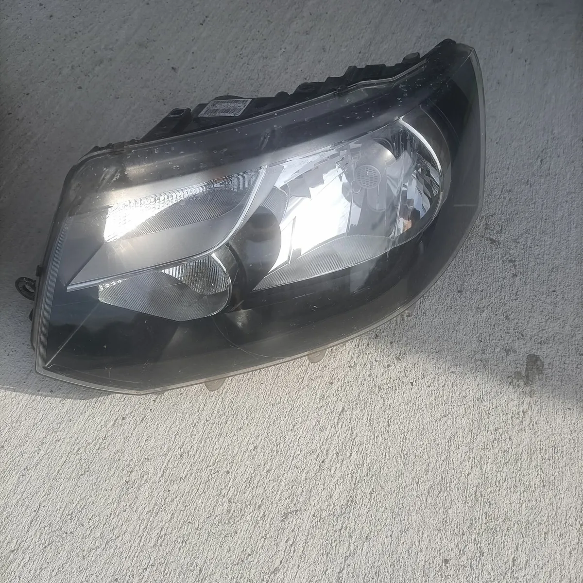 VW Transporter T5.1 headlights - Image 1