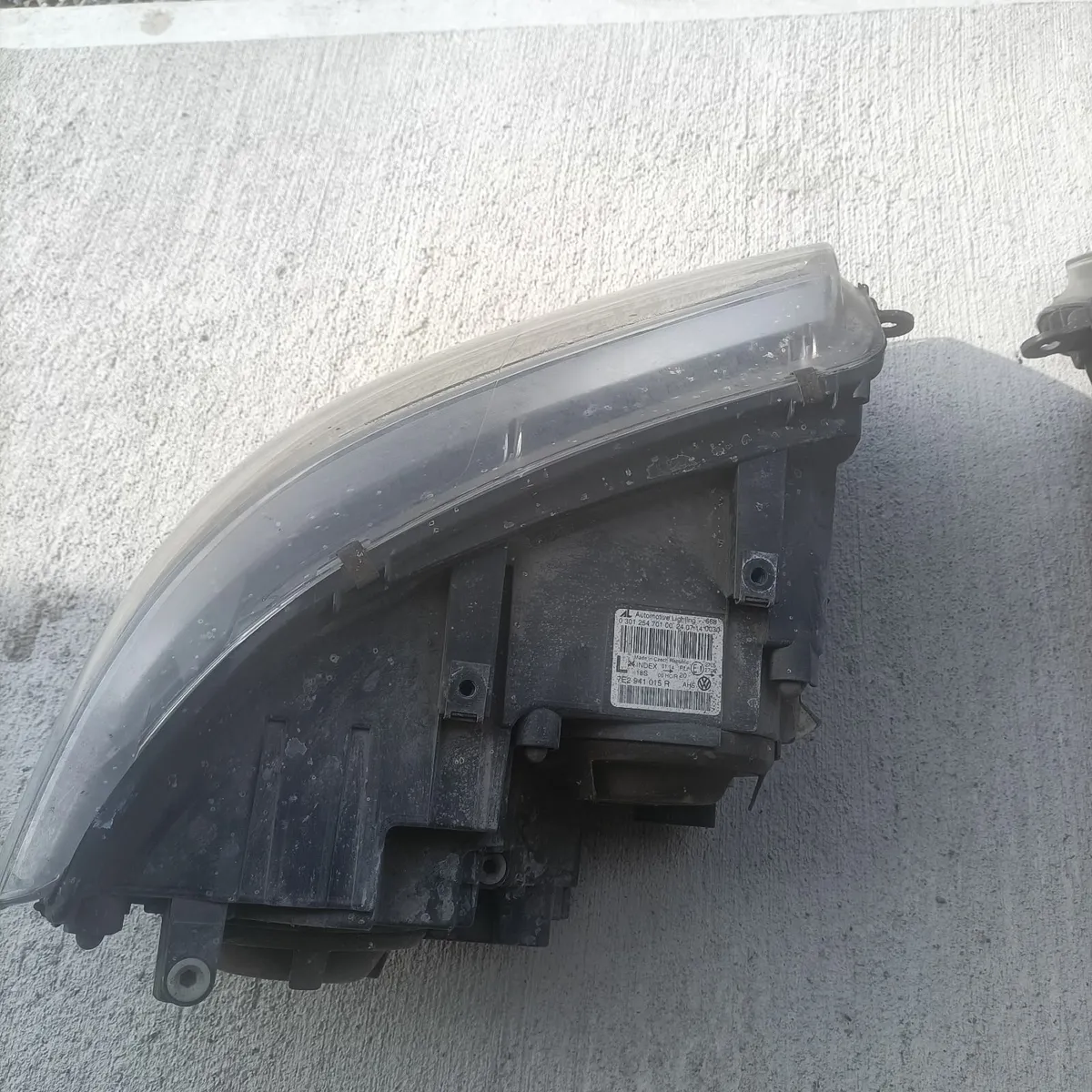 VW Transporter T5.1 headlights - Image 2