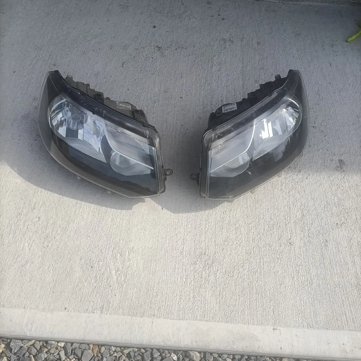VW Transporter T5.1 headlights - Image 4