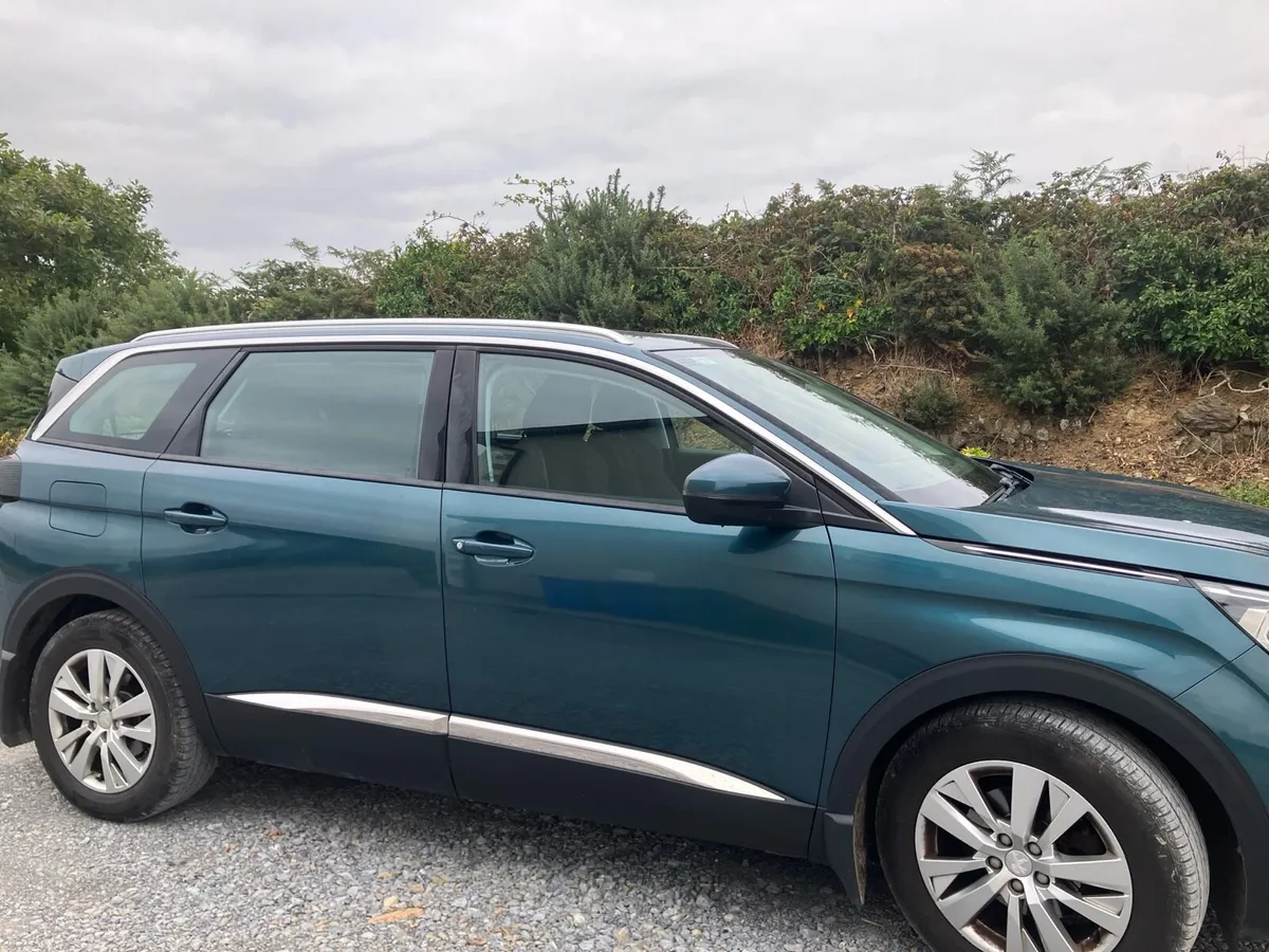 172 Peugeot 5008 - Image 3