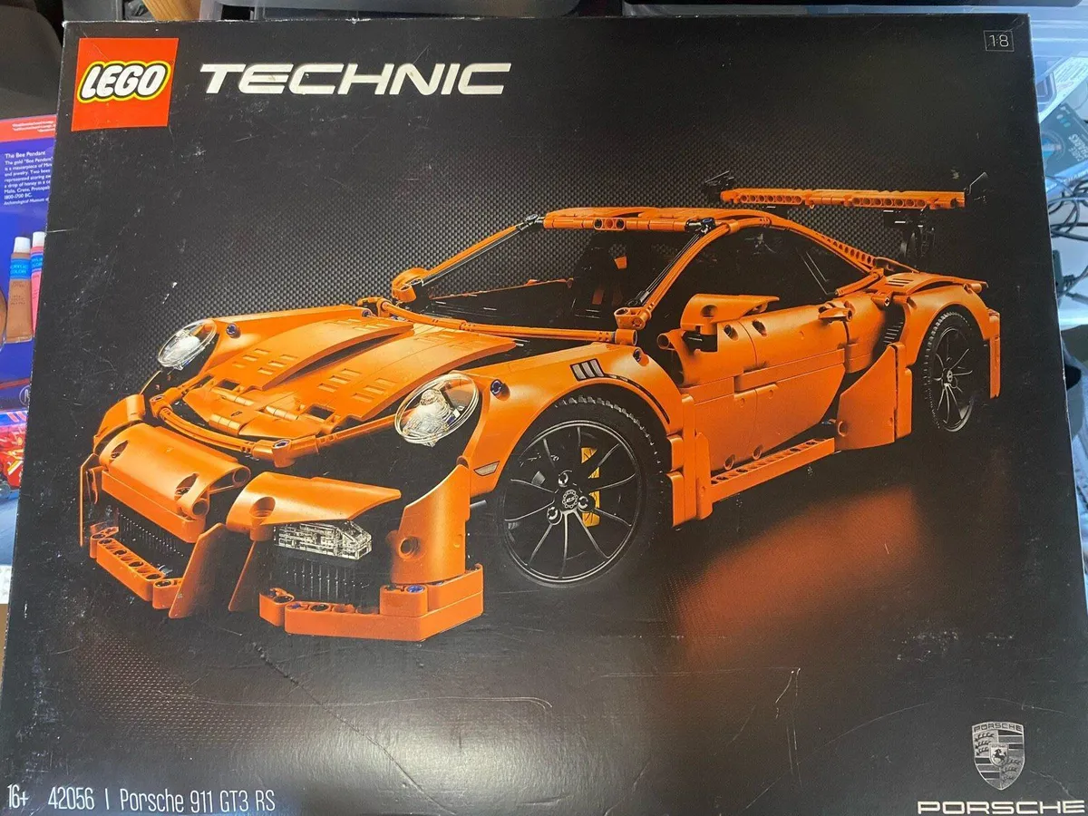 LEGO Technic Porsche 911 - 42056 Second Hand - Image 1