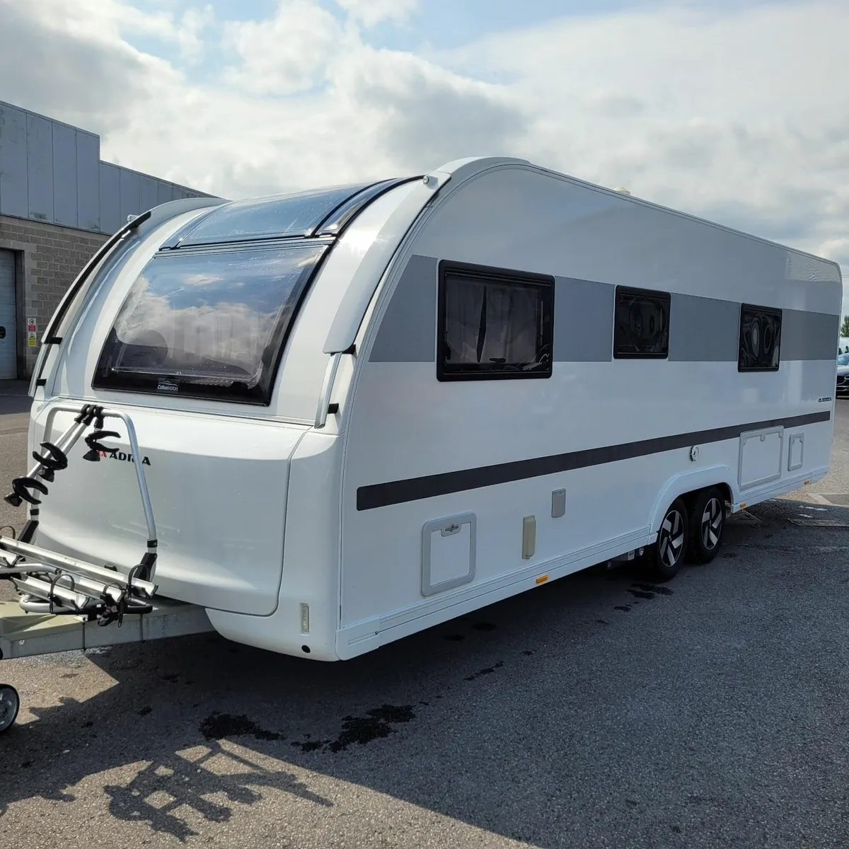 Adria Alpina 663 UK 6 Berth - Image 1