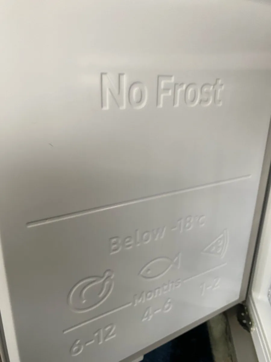 Fridge , freezer - Image 4