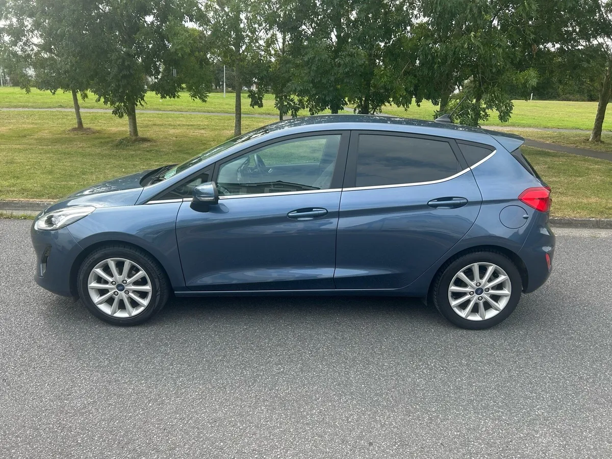 2021 FORD FIESTA TITANIUM 1.0 HYBRID - Image 2