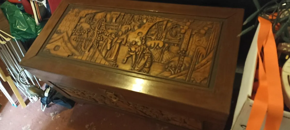 Camphor Wood Trunk/Chest - Image 3