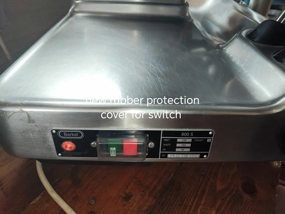 Refurbished Berkel cooked meat slicer - Image 4