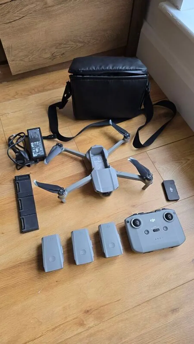 DJI Mavic Air 2 Fly More Combo