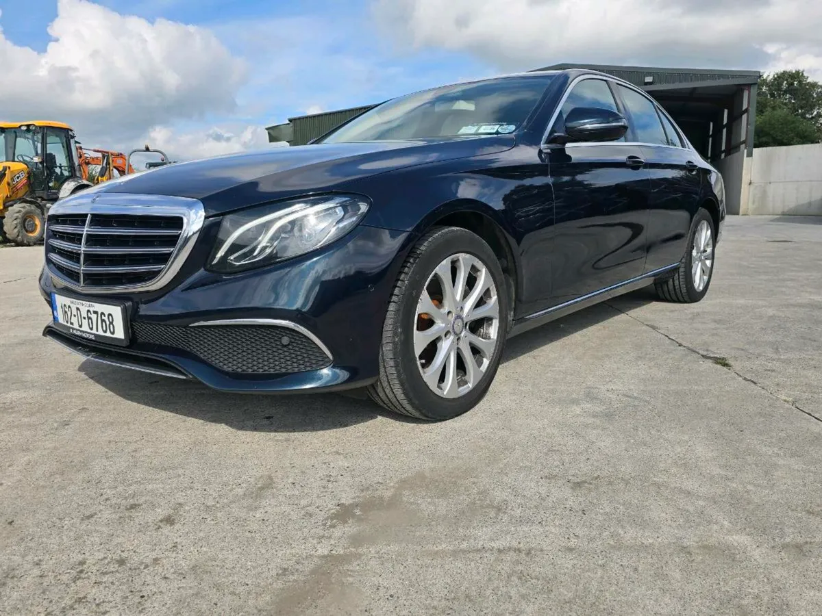 MERCEDES E220CDI EXECUTIVE - Image 1