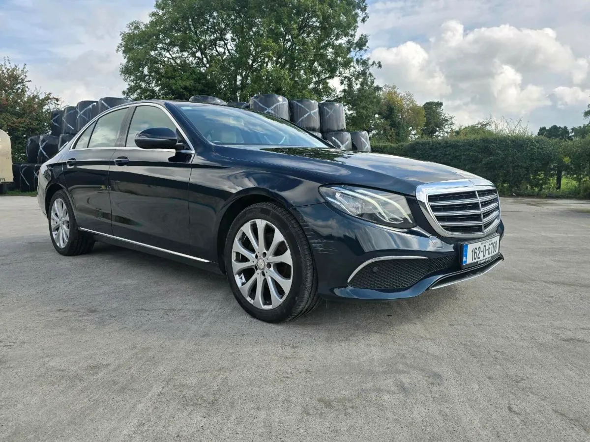 MERCEDES E220CDI EXECUTIVE - Image 4