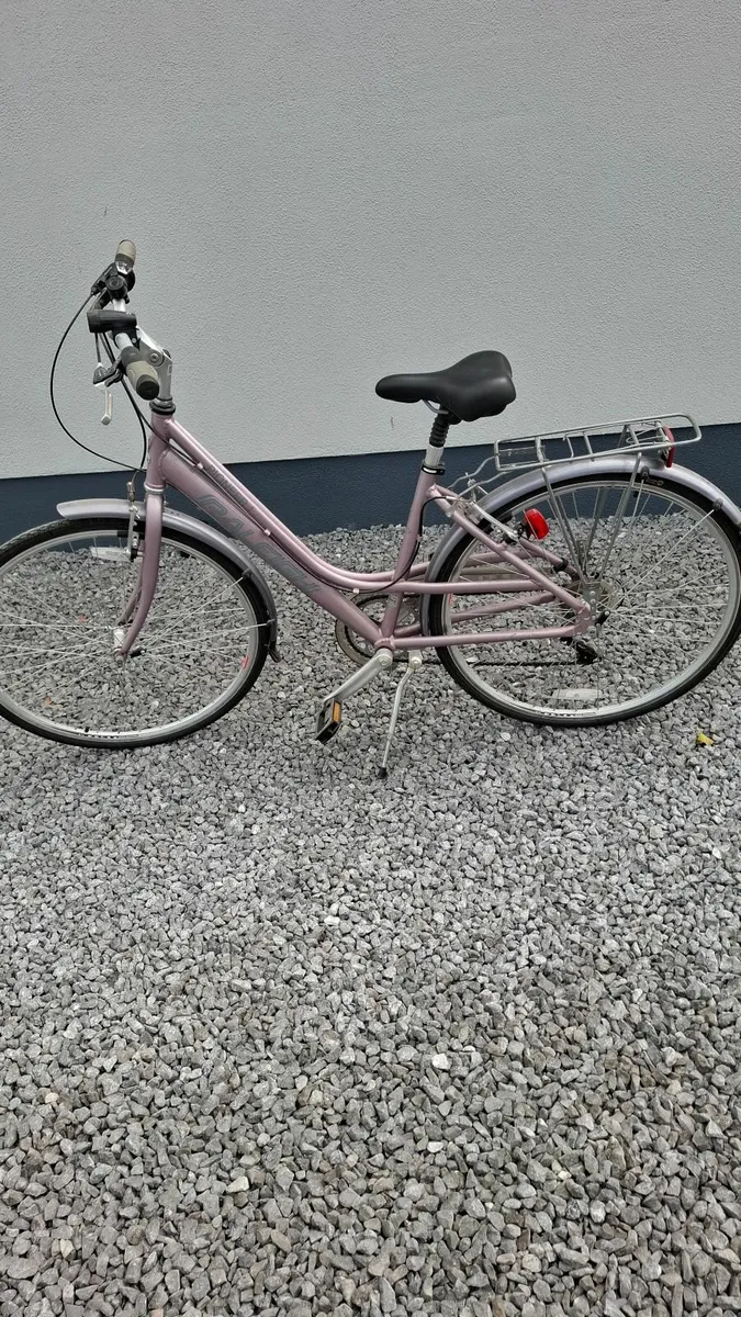 Ladies  Bicycle - Image 3