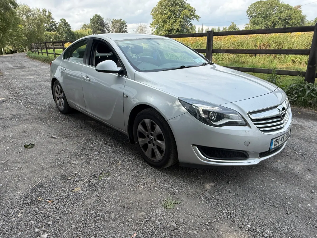 Opel Insignia 2015 2.0 CDTI - Image 1