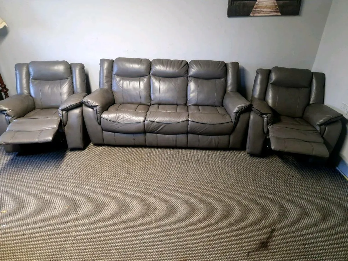 Sofas - Image 2