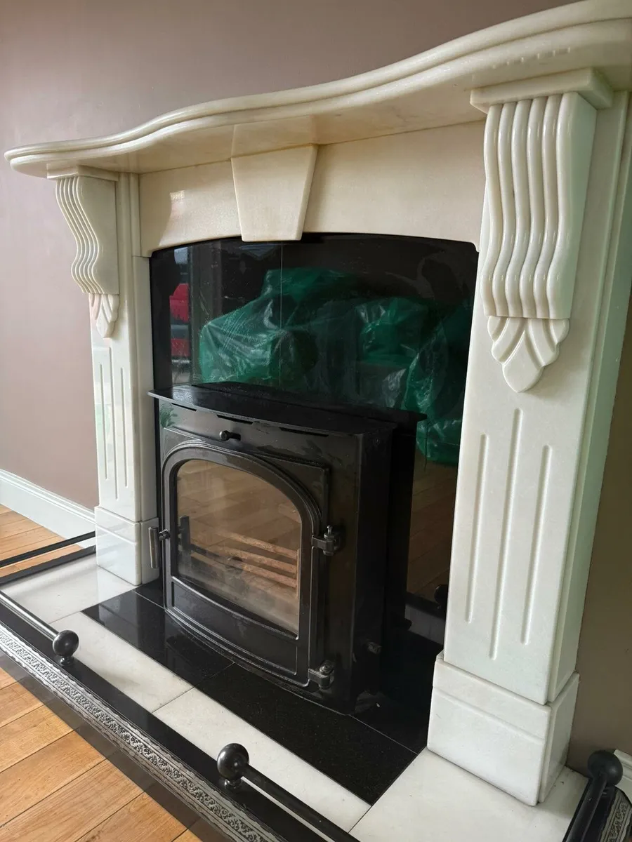 Hunter boiler stove with granite surround - Image 1