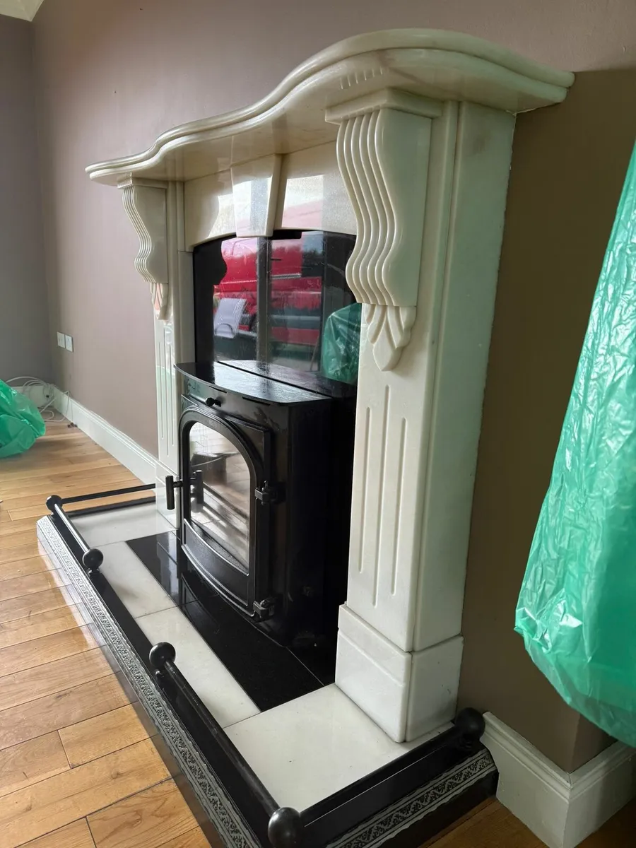 Hunter boiler stove with granite surround - Image 2