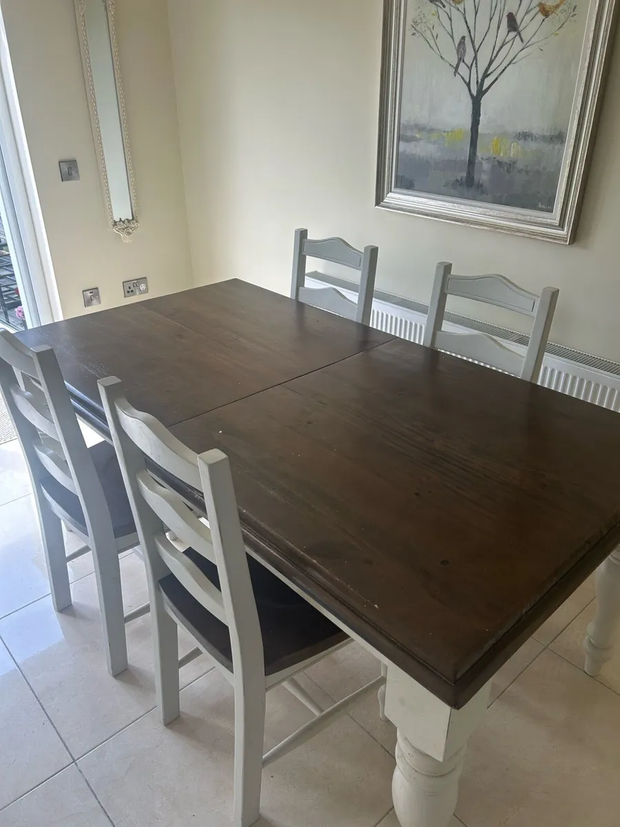 Kitchen Table and Chairs - Image 2