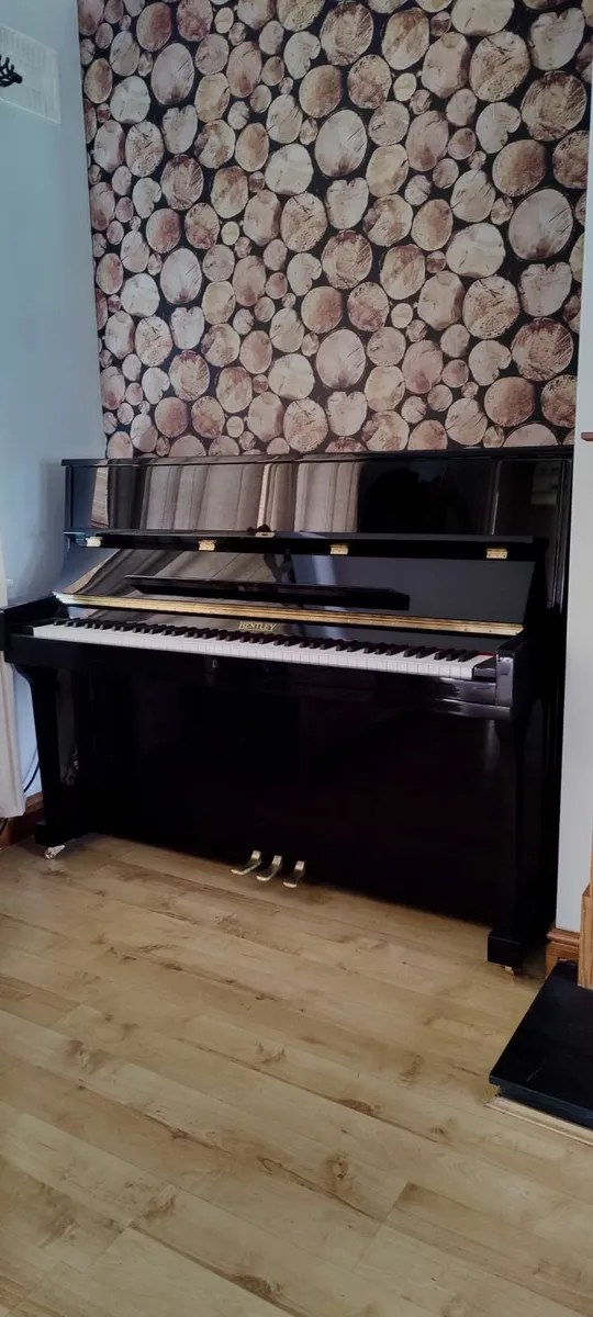Bentley Piano - Image 1