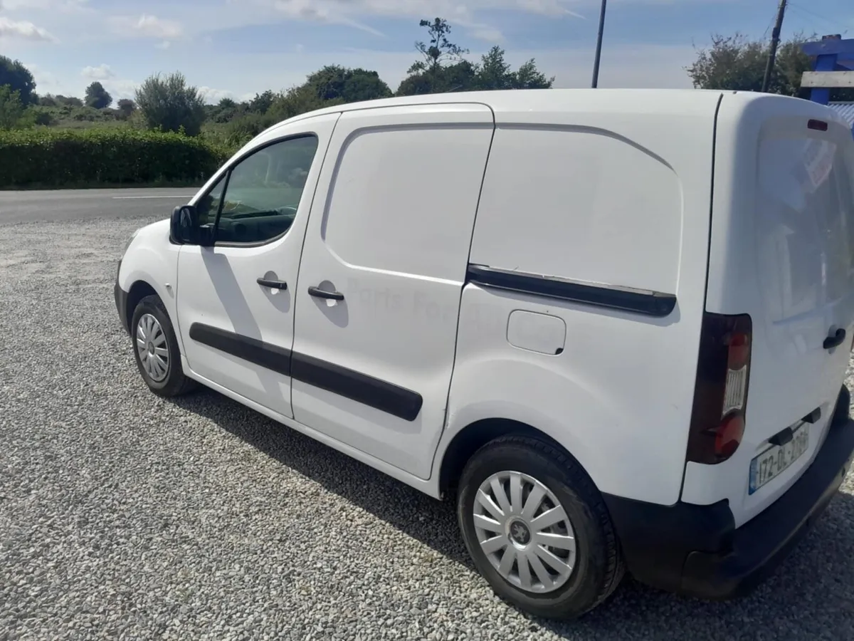 2017 Peugeot Partner 1.6Diesel 3 Seather Doe 04,26 - Image 3