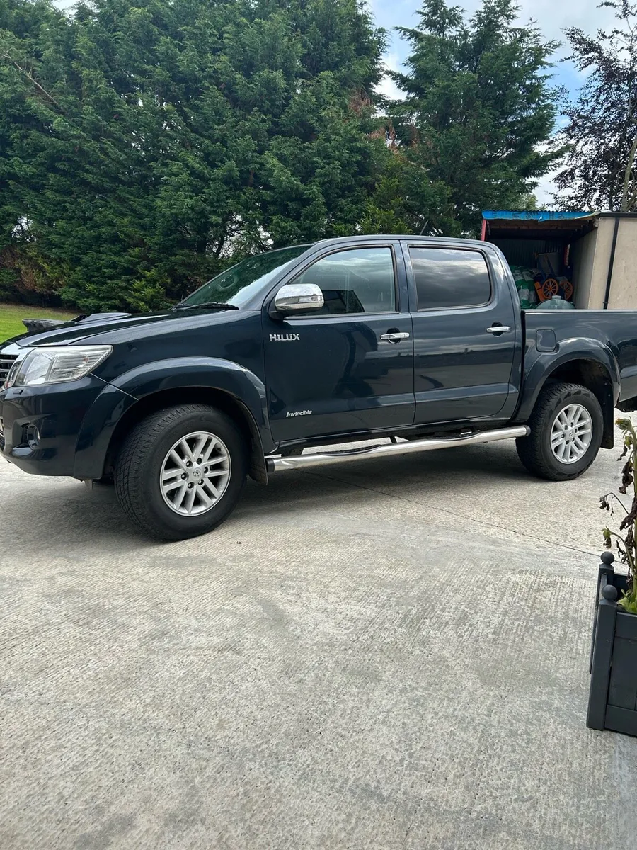 Toyota hilux - Image 1