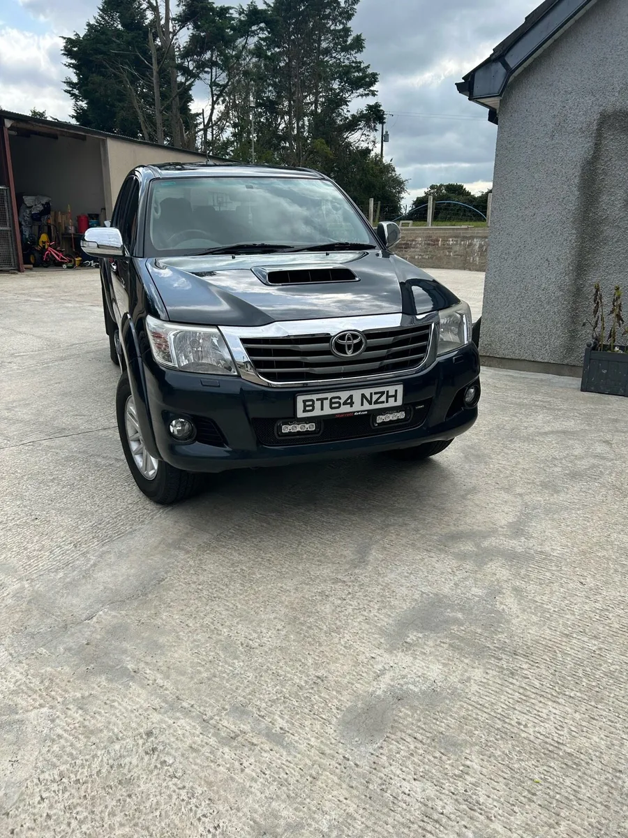 Toyota hilux - Image 3