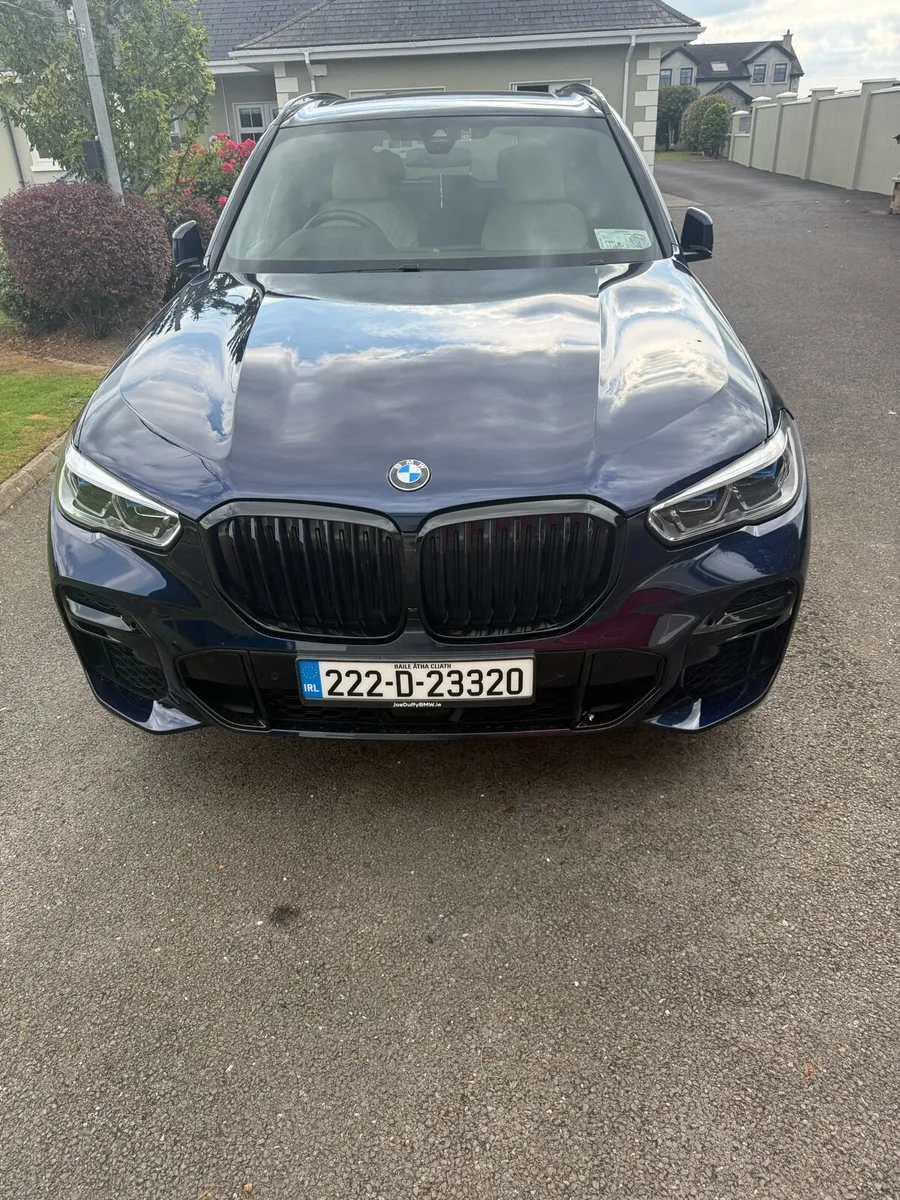 Car - Image 1