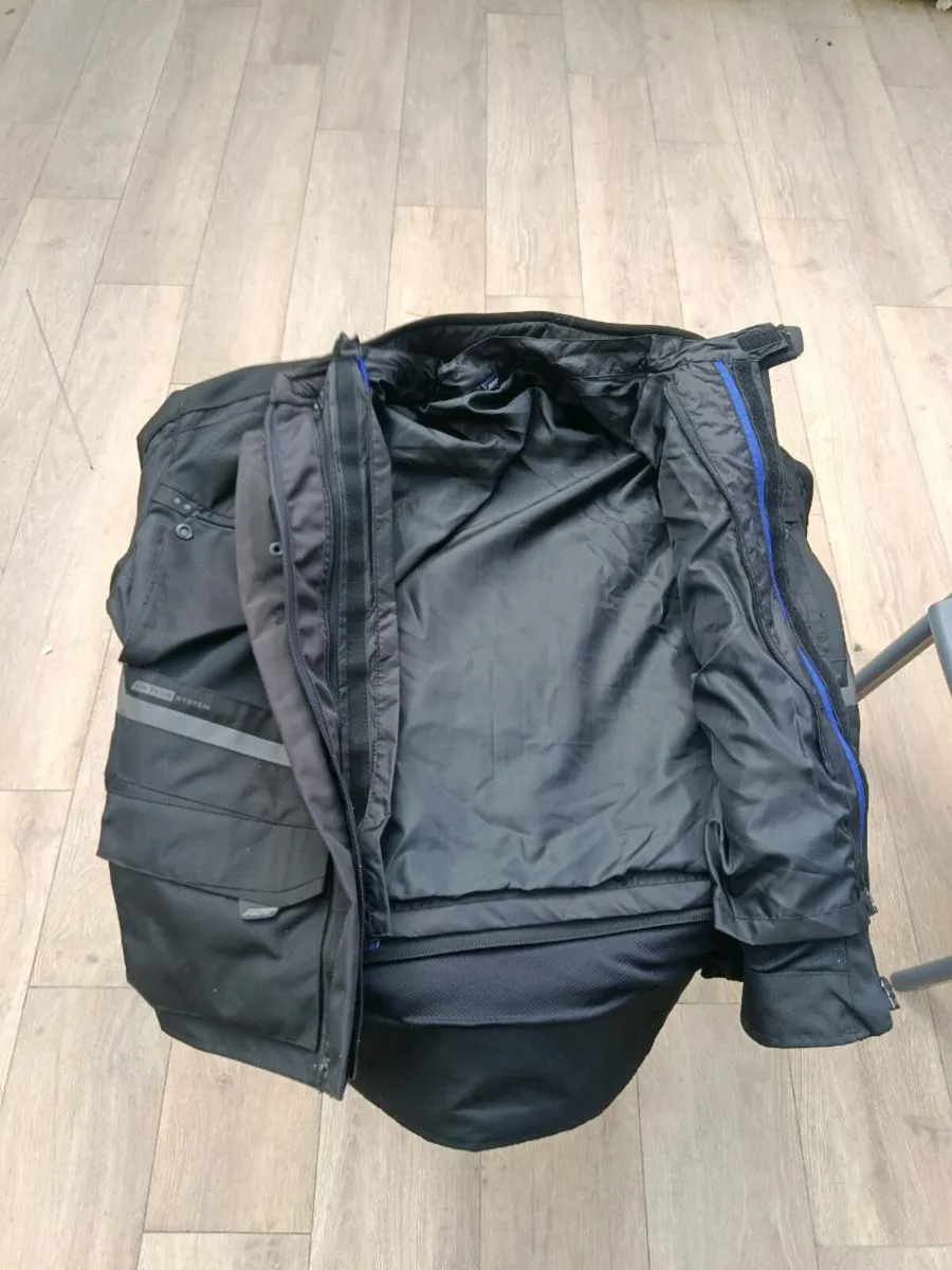 Motorbike jacket - Image 3