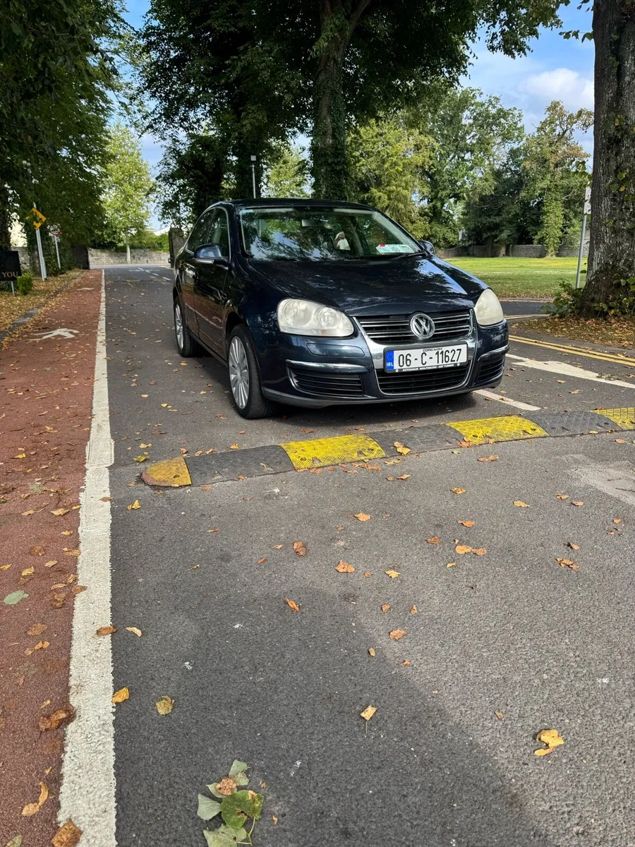 Wolkswagen jetta Automatic - Image 1