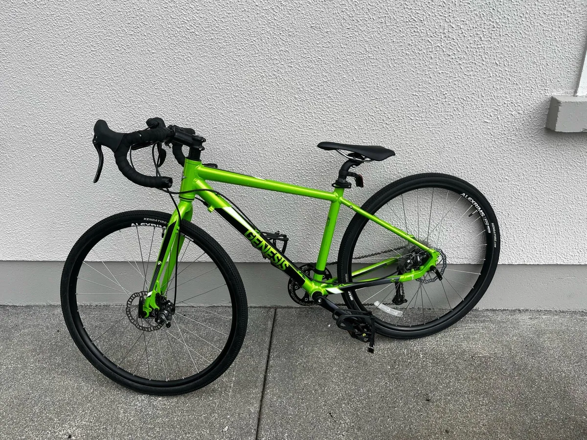 Genesis Kids road racer bike - Image 1