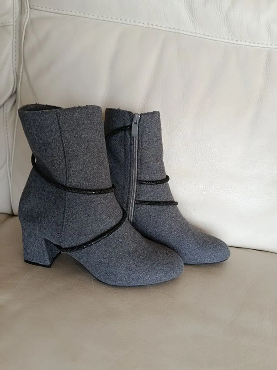 New Grey Boots. Unworn. - Image 1