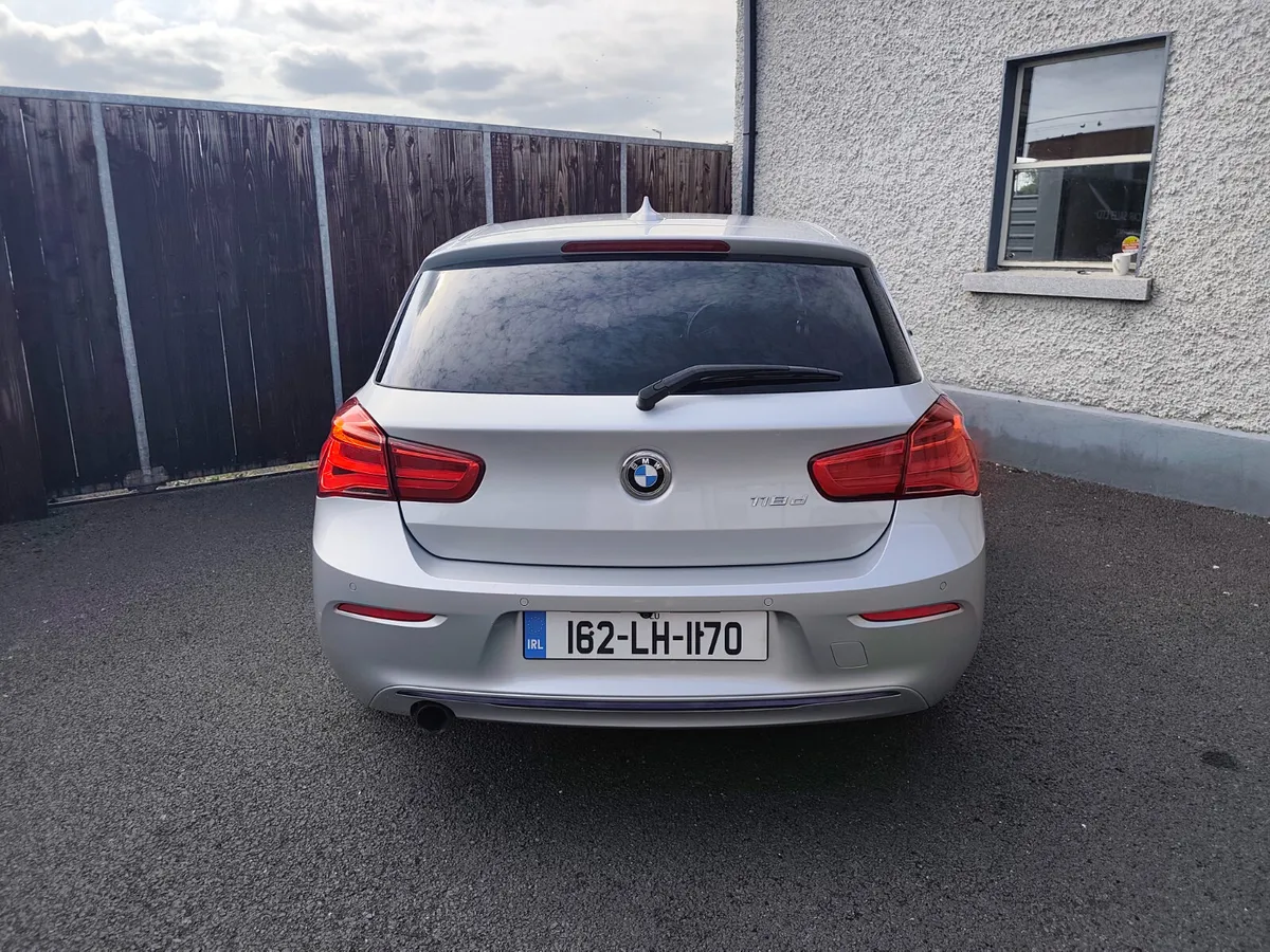 BMW 118D sport auto low km - Image 3