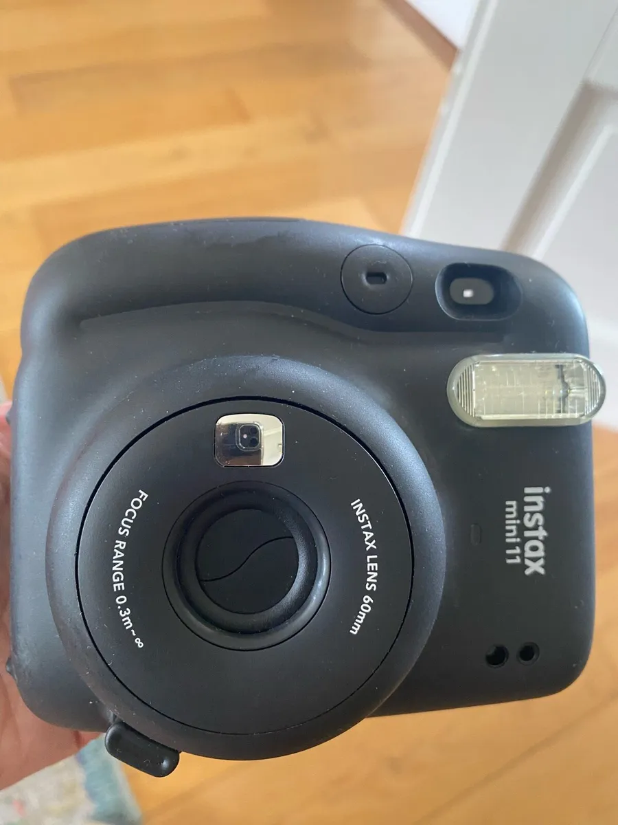 Fuji instax mini 11 - Image 2