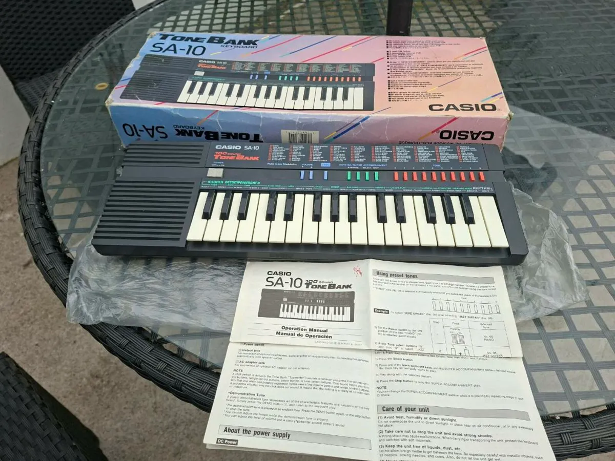 1980's Casio Keyboard made in Japan- new old stock - Image 2