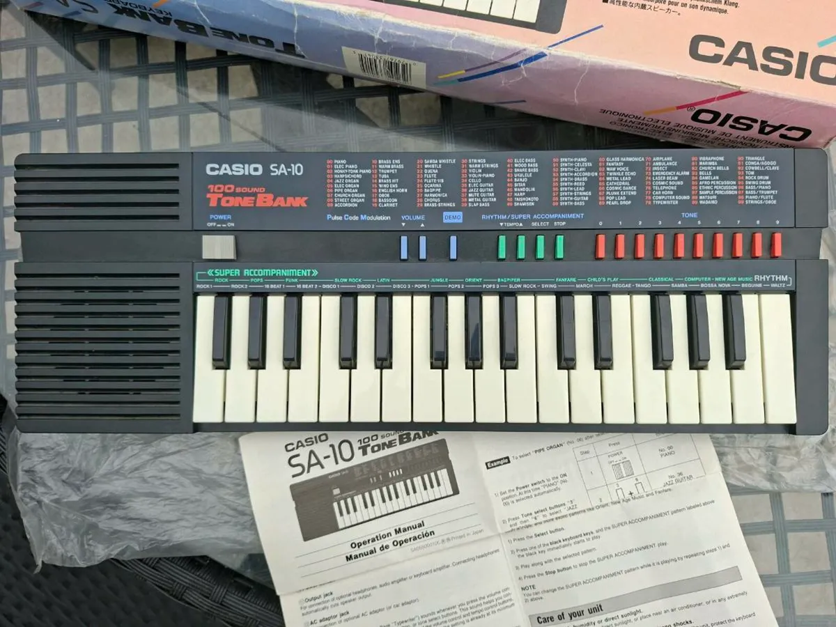 1980's Casio Keyboard made in Japan- new old stock - Image 3
