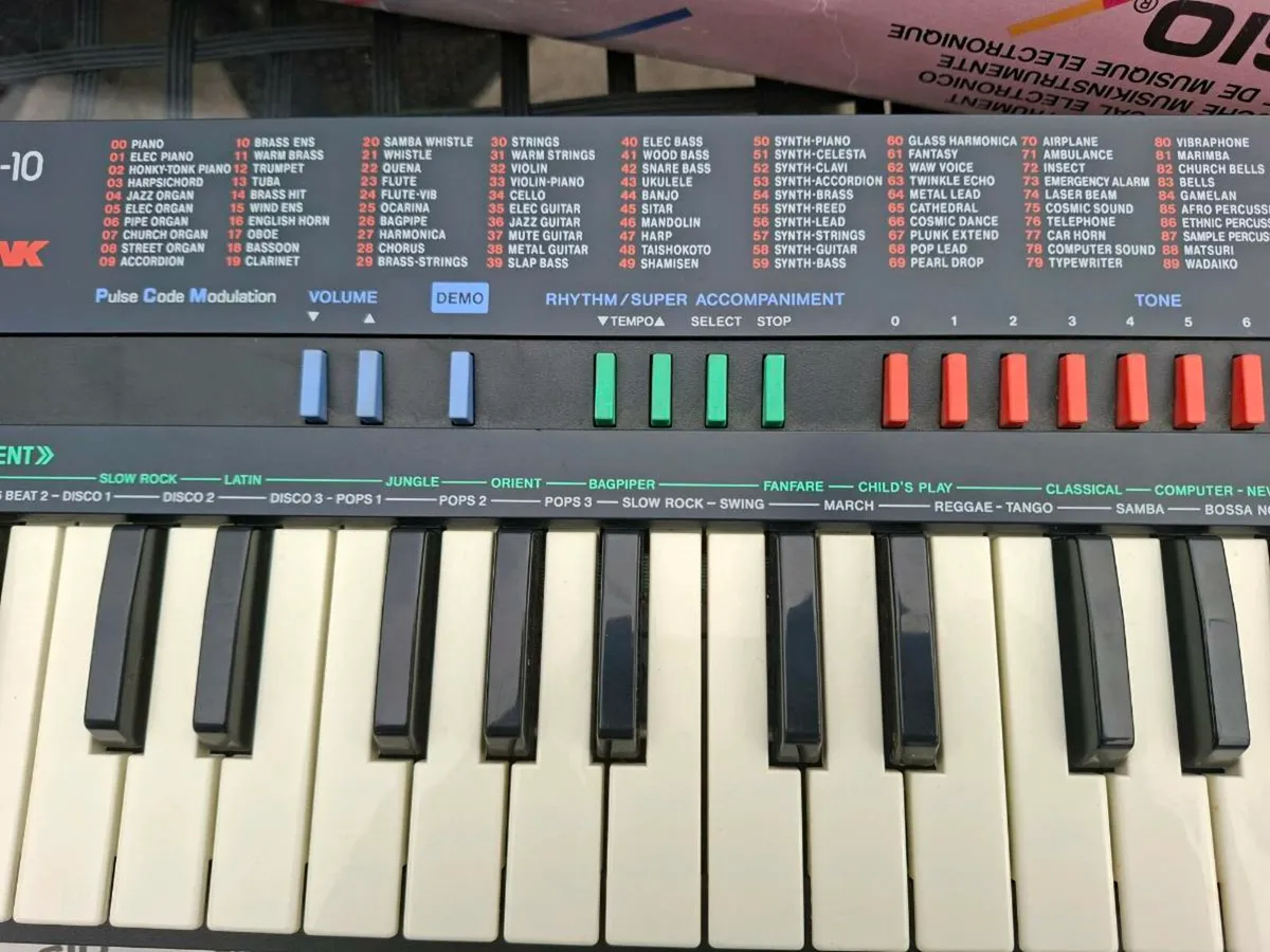 1980's Casio Keyboard made in Japan- new old stock - Image 4