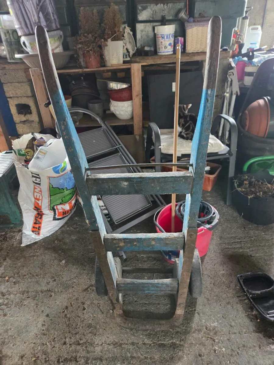 Vintage  sack trolley - Image 3