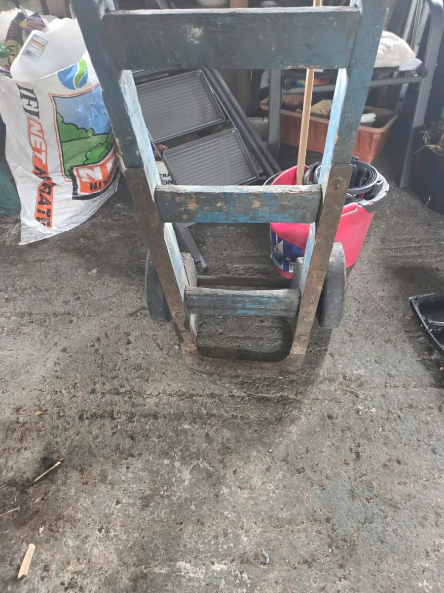 Vintage  sack trolley - Image 4