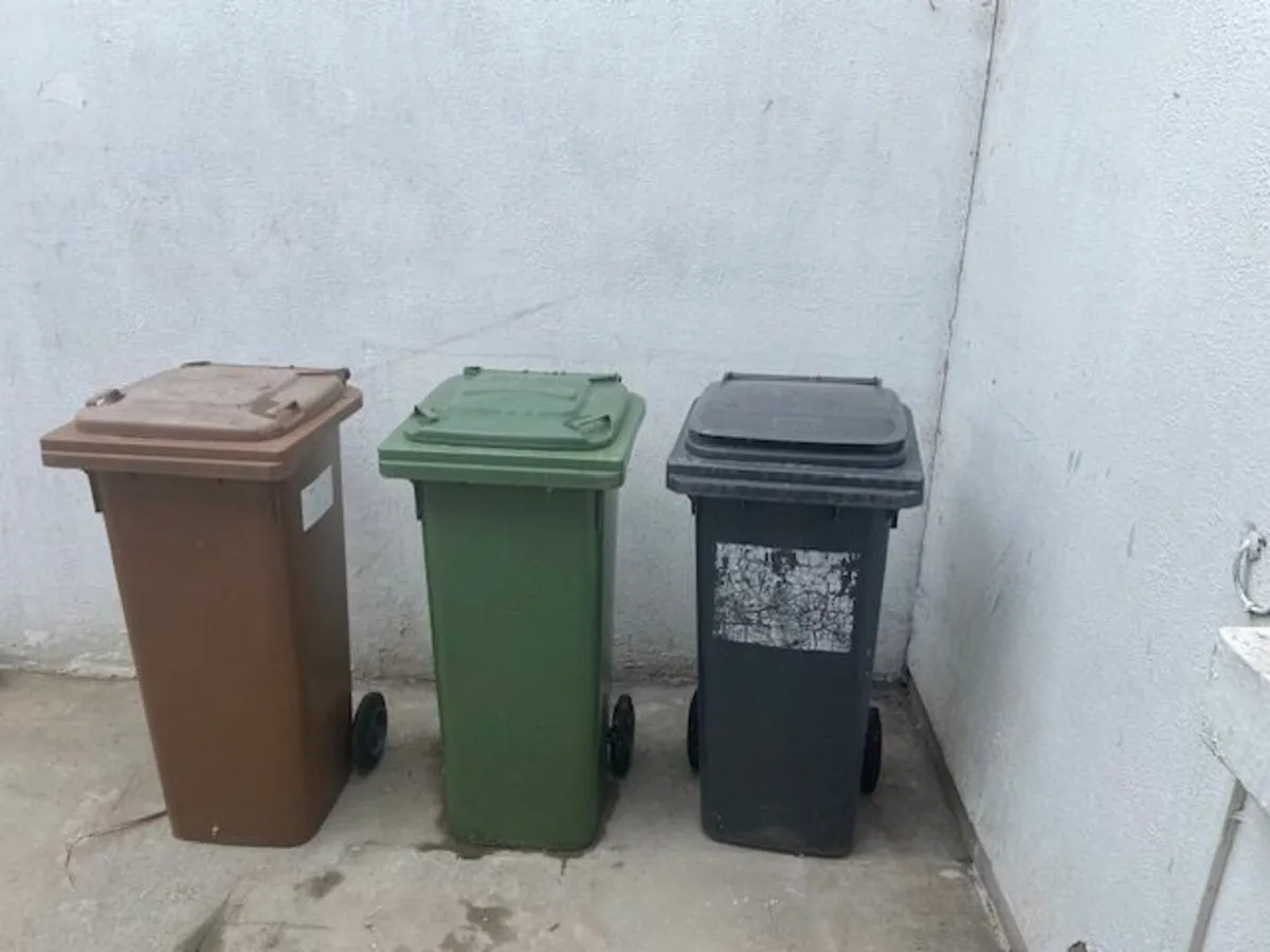 Free – 3x140L Wheelie Bins (Brown, Green & Black)