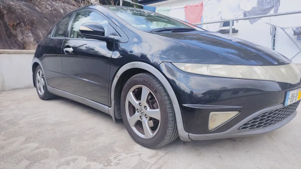 Honda Civic 2006 - Image 4