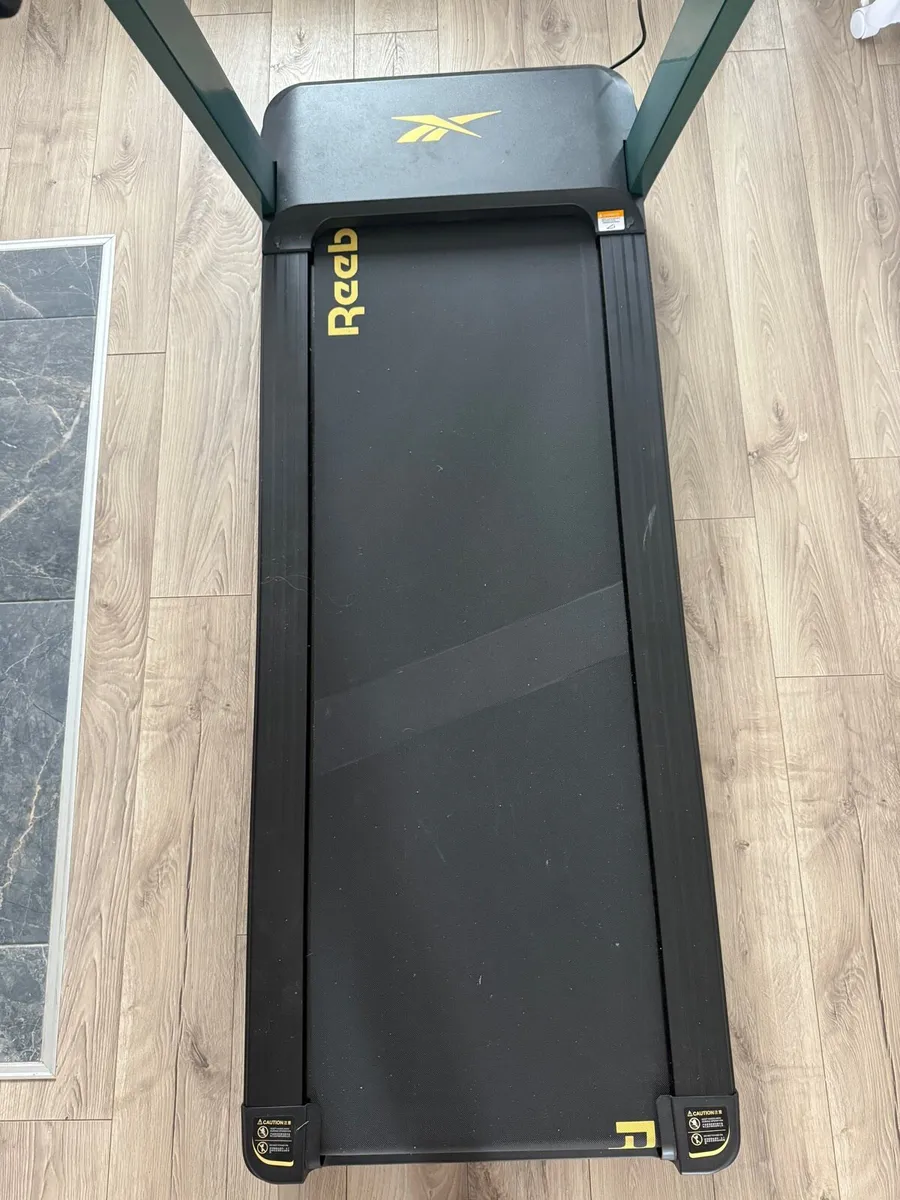 Reebok Full Size Treadmill - Image 4