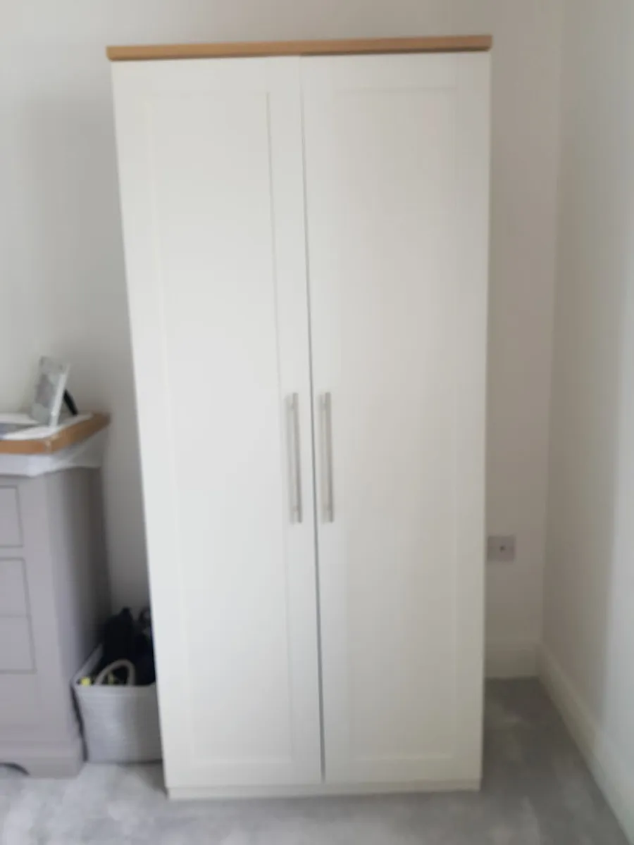 Wardrobe - Image 2