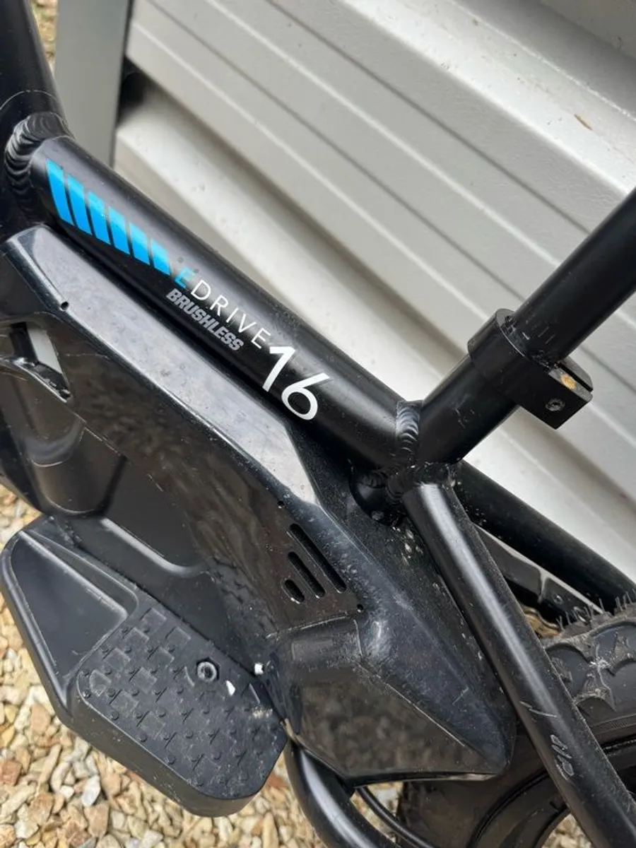 Stacyc kids electric balance bike rrp E1100 - Image 2