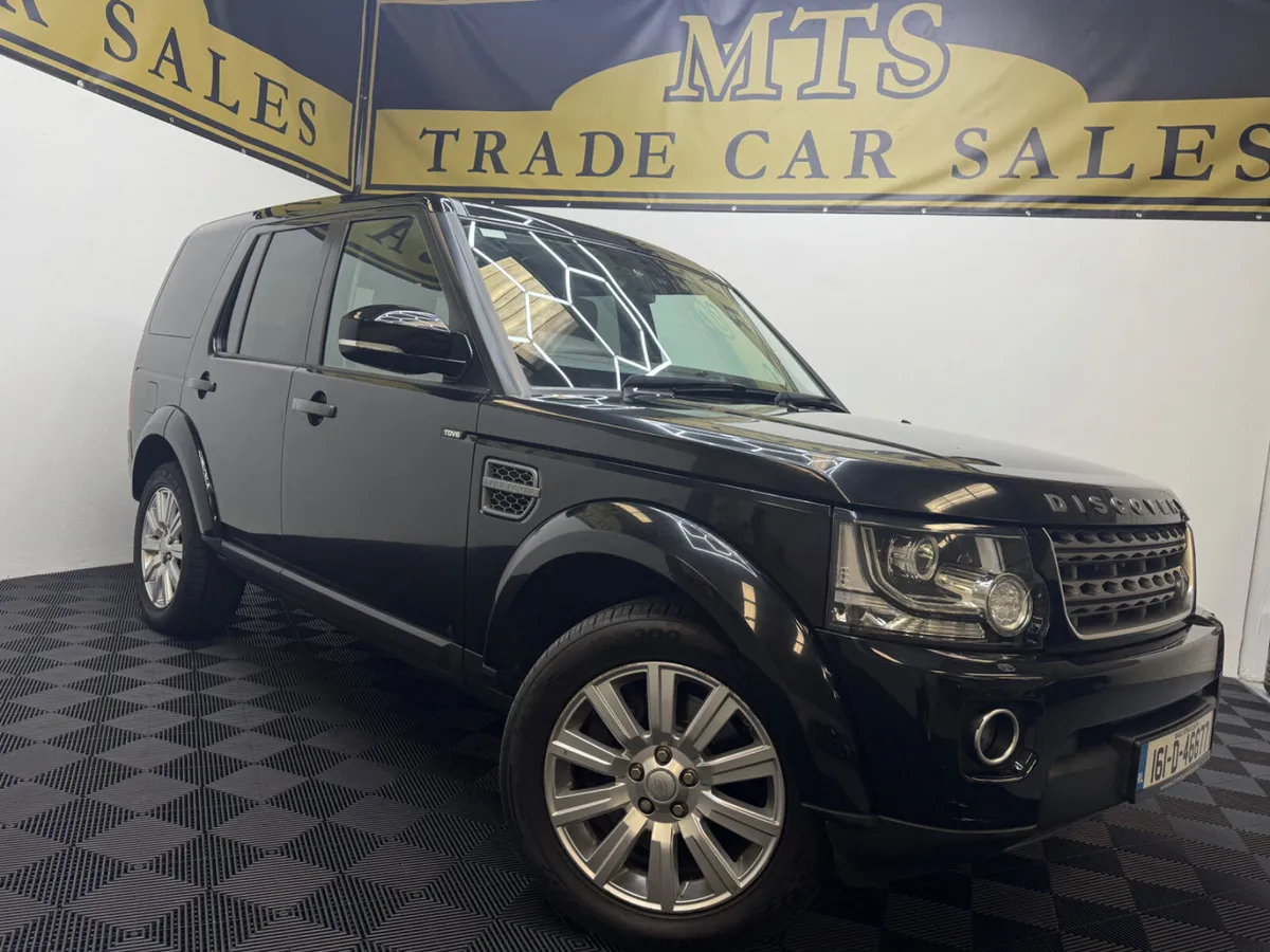 2016 Land Rover Discovery Low km( Vat invoice) - Image 1